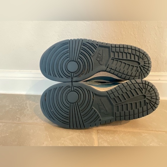 Kid sneakers DUNK LOW GS DARK MARINA BLUE size 4 - Picture 3 of 5